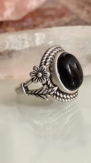 Anillo Flor Plata 925 y Onix Negro