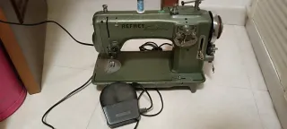 Máquina de coser Refrey Transforma