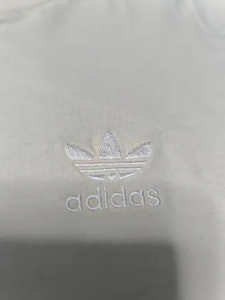 Camiseta Adidas Beige