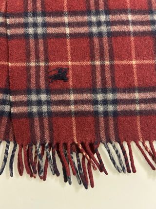 Bufanda Burberry Tartán Roja