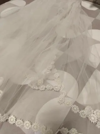 Velo de Novia color Marfil