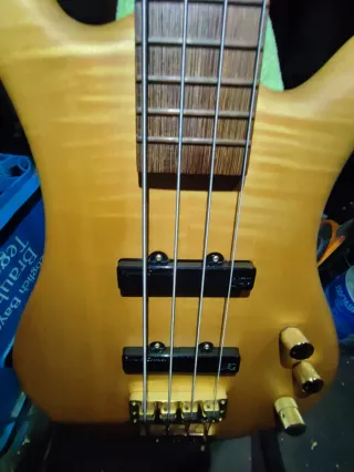 Warwick Corvette Alemania 2004 Bajo 4 cuerdas