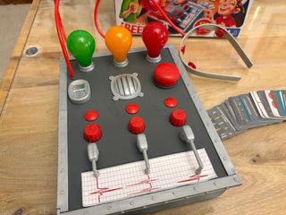 La Máquina de la Verdad Juego de Mesa