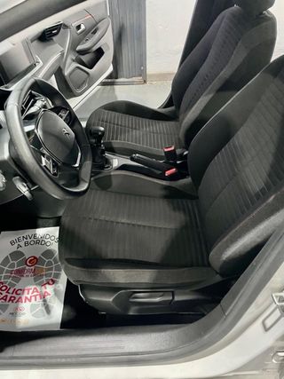 Peugeot 208 1.5 hdi 102 cv 2021