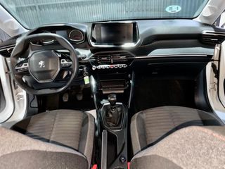 Peugeot 208 1.5 hdi 102 cv 2021