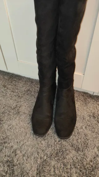 Botas ante negras tacón