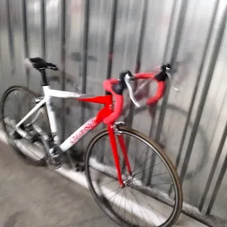 Bicicleta Carretera Giant OCR Blanca/Roja