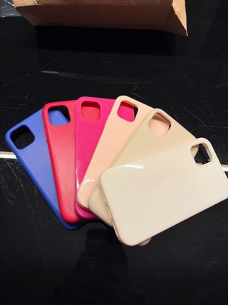 Confezione da 6 custodie per iPhone 11