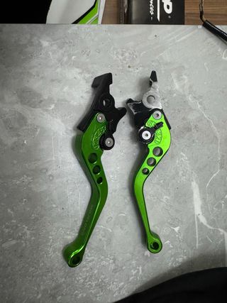 Manetas de freno verdes