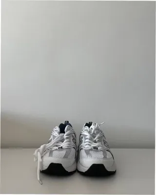 New Balance 530 Talla 37.5 Plata Azul