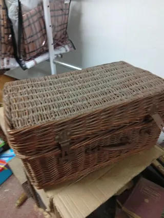 Maleta cesta mimbre vintage