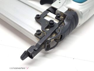 herramienta neumatica makita af506