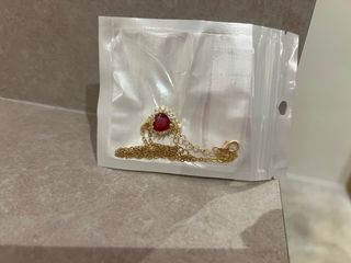 Collar Corazón Rojo y Dorado