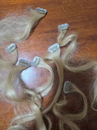 Estensioni capelli biondi con clip