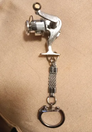 Llavero Carrete Pesca