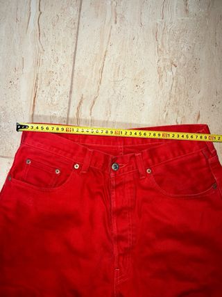 Levi’s 510 rojo intenso · denim original · W34 L32