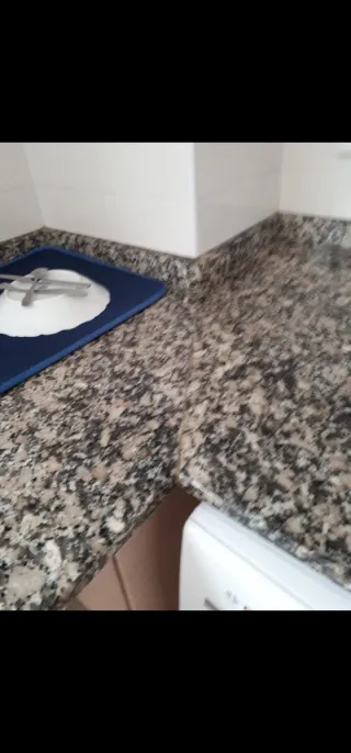 Cocina con horno, vitro y campana