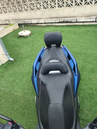 Yamaha Xmax 400cc Azul