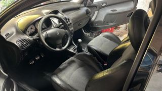 Peugeot 206 GTI 2002