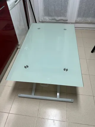 Mesa de cristal abatible moderna