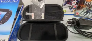 Sony PS Vita + Juegos ¡Perfectísimo estado!