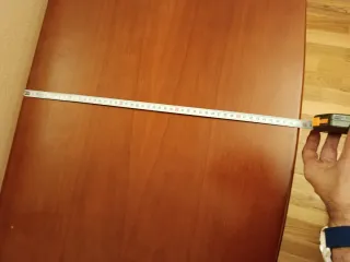 Cómoda de madera para dormitorio