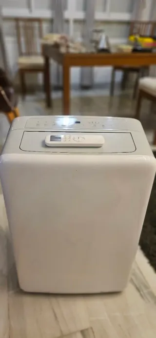 Aire Acondicionado Portátil Frío/Calor + Mando