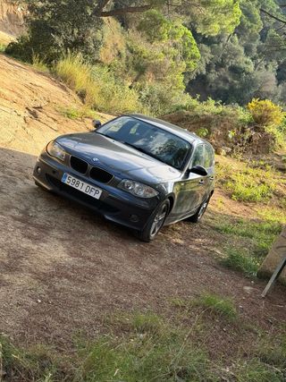 BMW Serie 1 2005 ETIQUETA AMBIENTAL B🟡