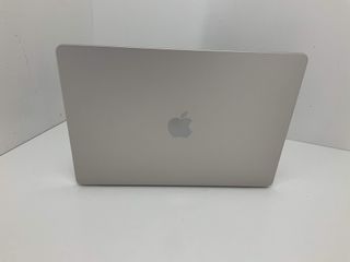 portatil apple apple macbook air m4 10-core 4.4 15 (10gpu) (2025) (a3241)