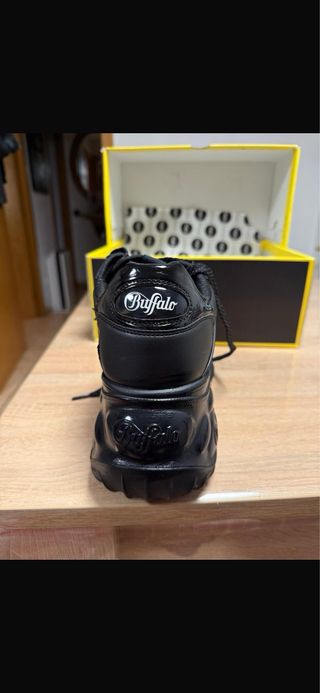 Zapatillas Veganas Buffalo Negras