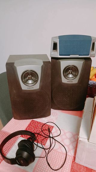 Controlador DJ Traktor Kontrol S2