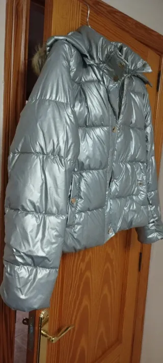 Chaqueta bomber plateada mujer