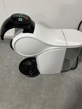 Cafetera Dolce Gusto De'Longhi