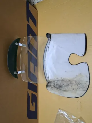 PARABRISAS CICLOMOTOR.