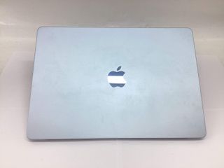 portatil apple apple macbook air m4 10-core 4.4 15 (10gpu) (2025) (a3241)