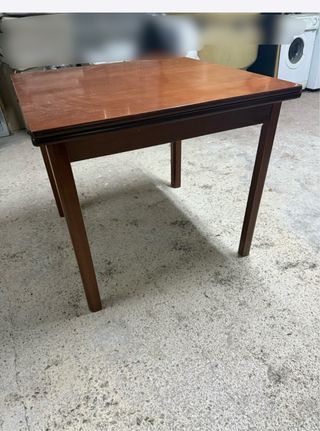 Mesa de madera convertible