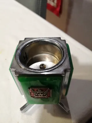 Accendino cromato e verde