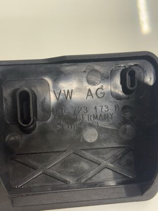 Apoya pies Volkswagen