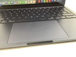 portatil apple apple macbook air m4 10-core 4.4 13 (8gpu) (2025) (a3240)