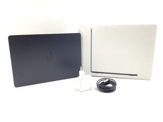 portatil apple apple macbook air m4 10-core 4.4 13 (8gpu) (2025) (a3240)