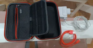 Nintendo 2DS XL Pokeball Edition