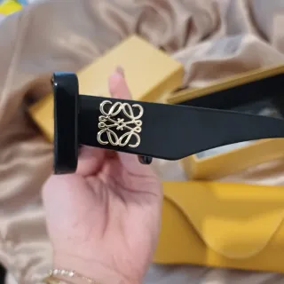 Gafas de Sol Loewe Negras y doradas