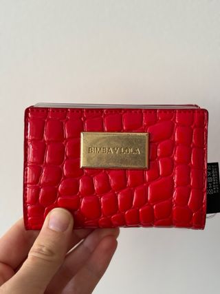 Tarjetero Bimba y Lola Rojo - Efecto Cocodrilo