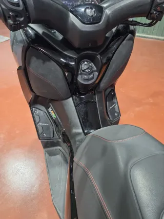 Yamaha Xmax 125cc