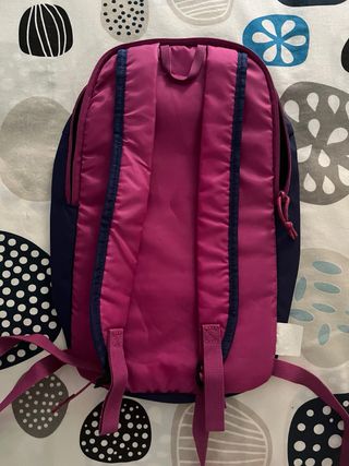Mochila Quechua Arpenaz 10 Azul y Rosa