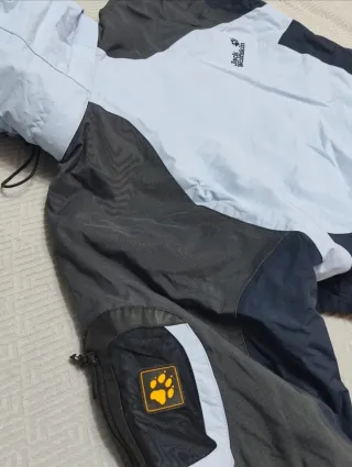 Chaqueta Jack Wolfskin Mujer Gris/Blanco