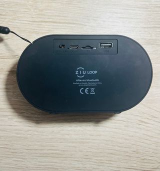 Altavoz Bluetooth Negro Soporte Móvil