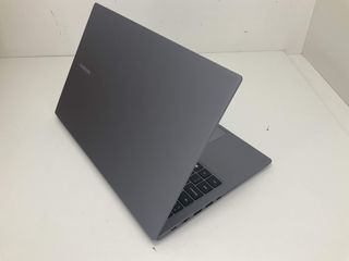 pc portatil samsung np750xgj