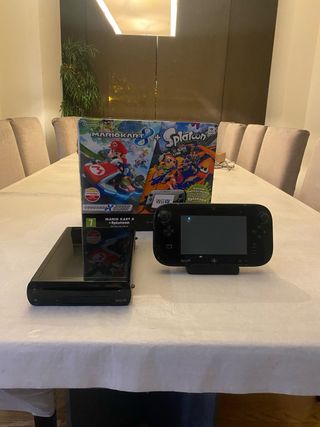 Nintendo Wii U Splatoon + Mario Kart 8