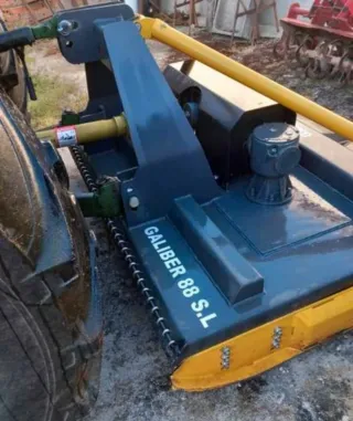 Desbrozadora 2 rotores usada